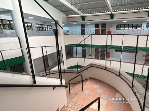 Rede de Proteção para Escola - Corredores do Colégio Universitário
